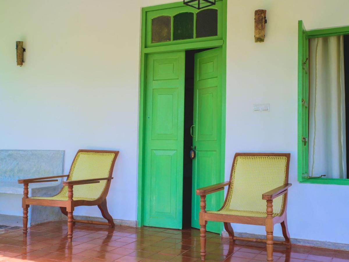 Thalpe Walawwa Heritage Villa Unawatuna Bagian luar foto