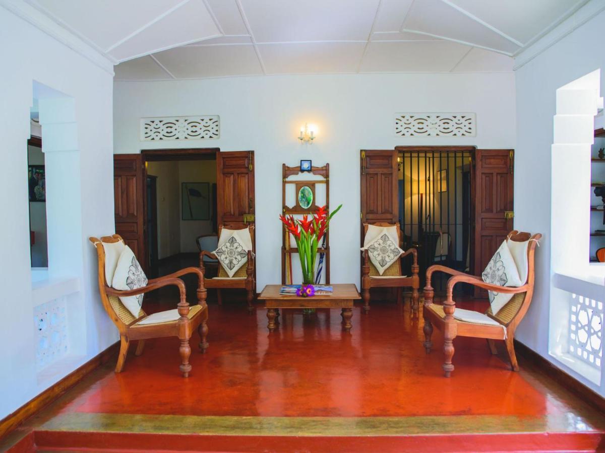 Thalpe Walawwa Heritage Villa Unawatuna Bagian luar foto